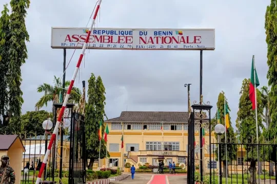 assemblee-nationale-tapis-rouge