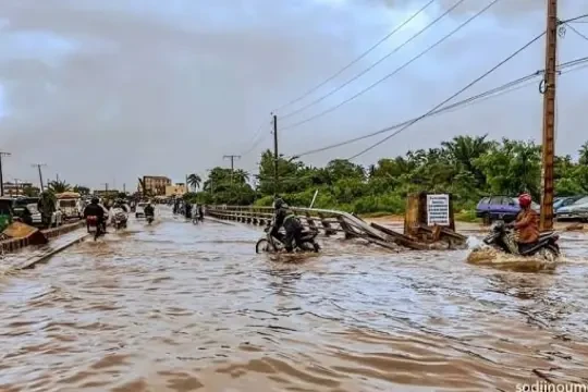 pont-djonou-inondation
