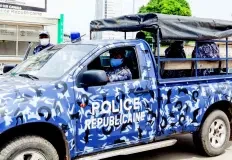 vehicule-police-republicaine
