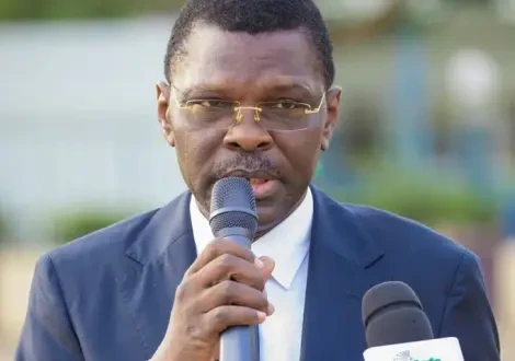 djogbénou-couleurs-assemblee